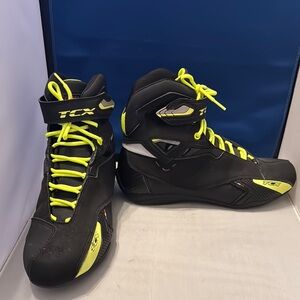 TC Black and Yellow Men's Shoes‎ size 8.0